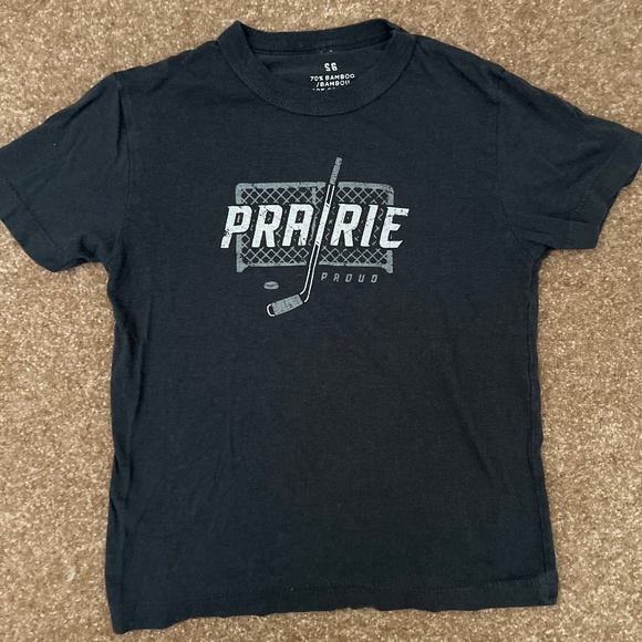 Hockey Tshirt - Picture 1 of 3